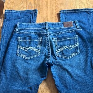 Women’s BKE Culture boot  Blue Embroidered Pocket Jeans 30R